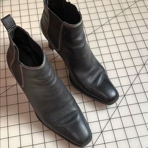 RALPH LAUREN black leather ankle boots size 8